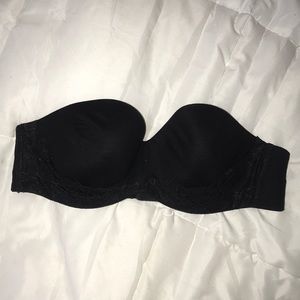 VS Strapless Bra
